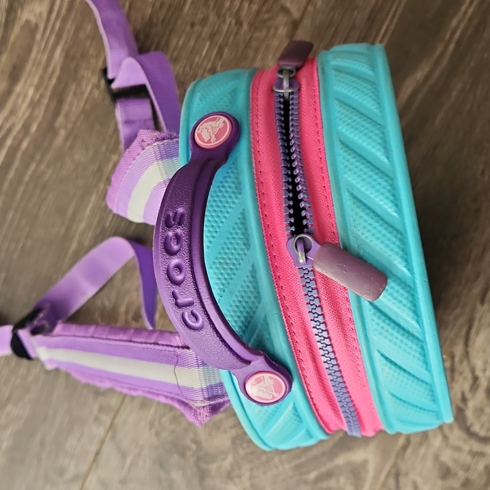 CROCS Mini Backpack - Picture 2 of 8